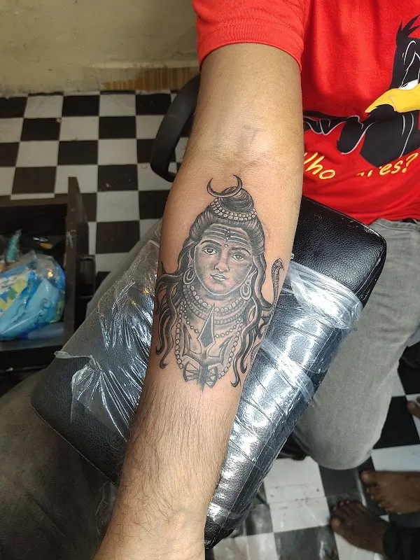 DK ART TATTOO STUDIO