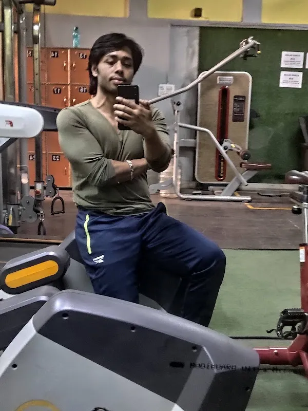 Fitness island gym (Lalkothi)