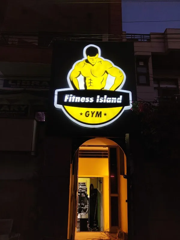 Fitness island gym (Lalkothi)
