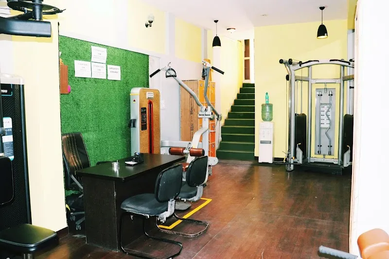 Fitness island gym (Lalkothi)