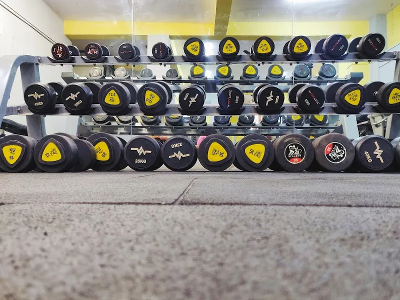 Fitness island gym (Lalkothi)