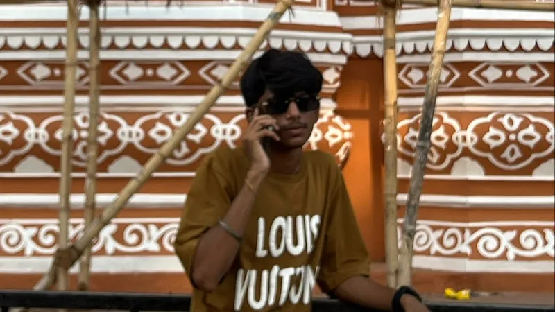 Trendy varun production