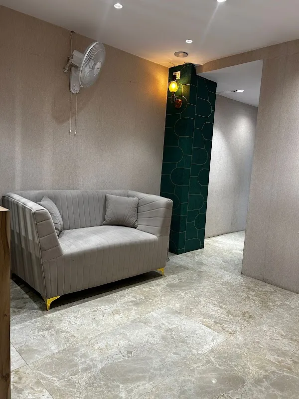 Madam makeup unisex salon and academy