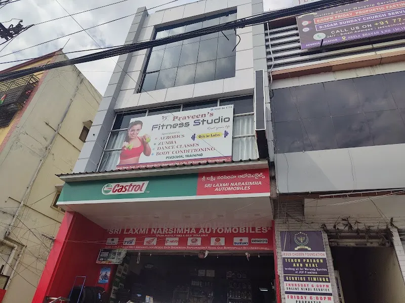 Praveen's fitness studio
