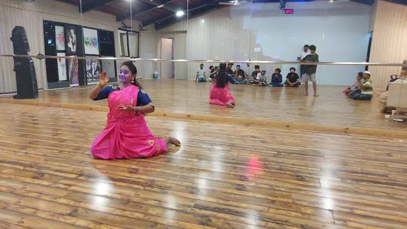 Art Tribe Dance And Fitness Studio- DANCE CLASSES , HIPHOP, BBOYING, BREAK DANCE AND BHARATHANATYAM
