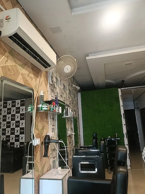 The Jhansi Unisex Salon