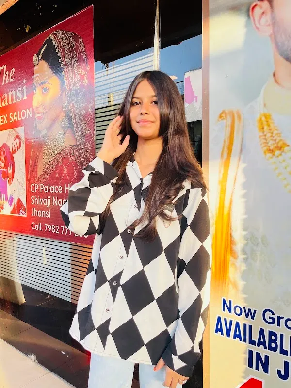 The Jhansi Unisex Salon