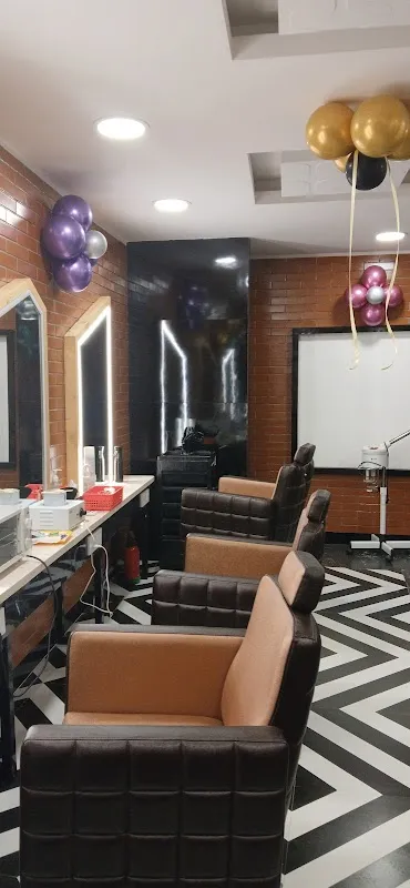 Green Trends Unisex Hair And Style Salon Yelahanka