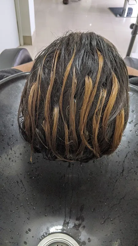 Green Trends Unisex Hair And Style Salon Yelahanka
