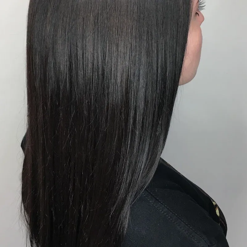 Avola Lanza Hair Studio