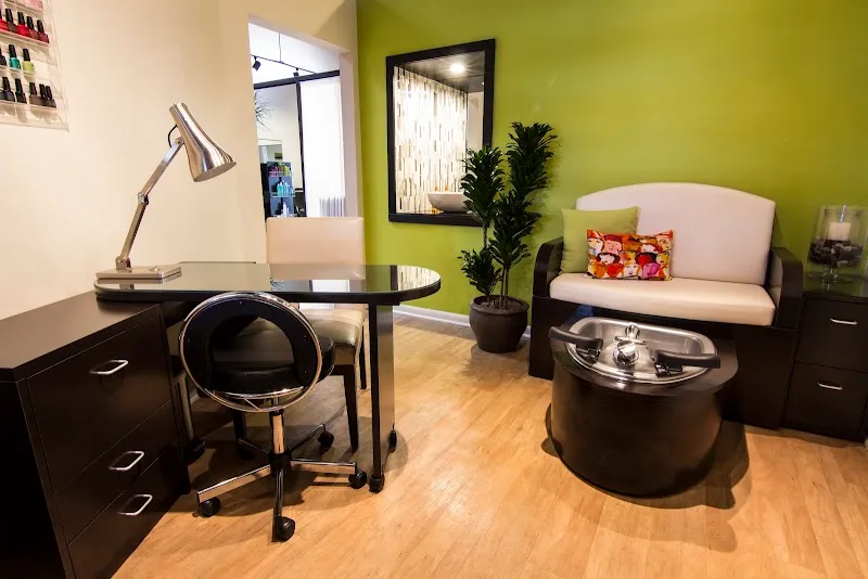 Avola Lanza Hair Studio
