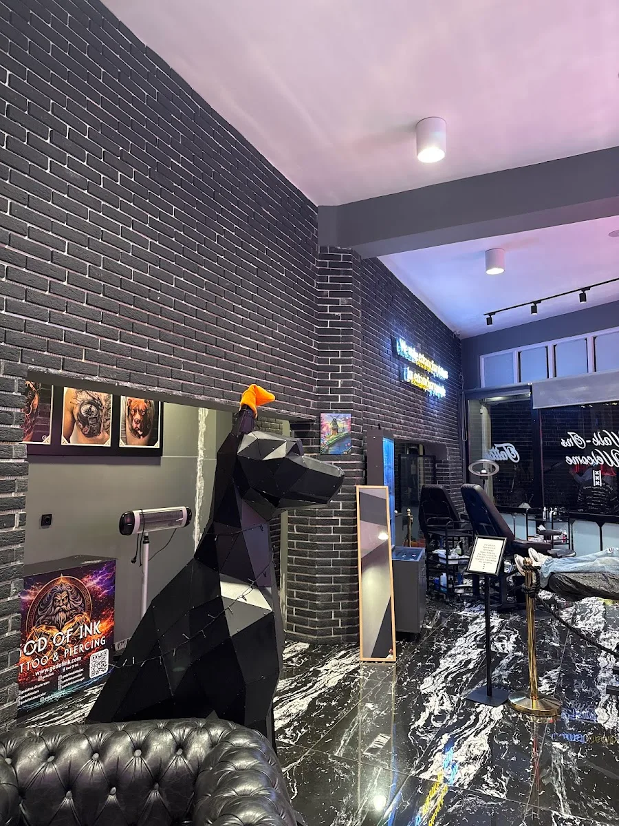 God of INK Tattoo & Piercing Amsterdam