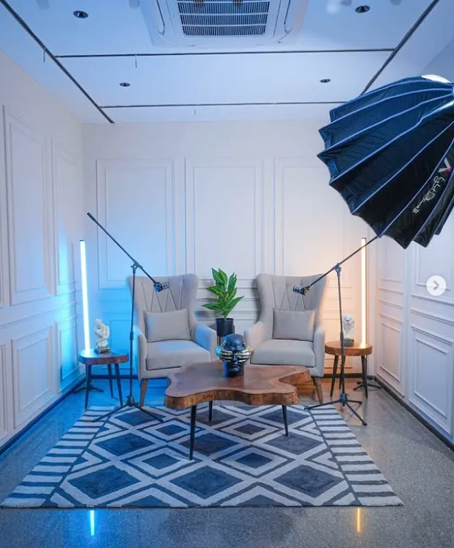 THE FBE STUDIO