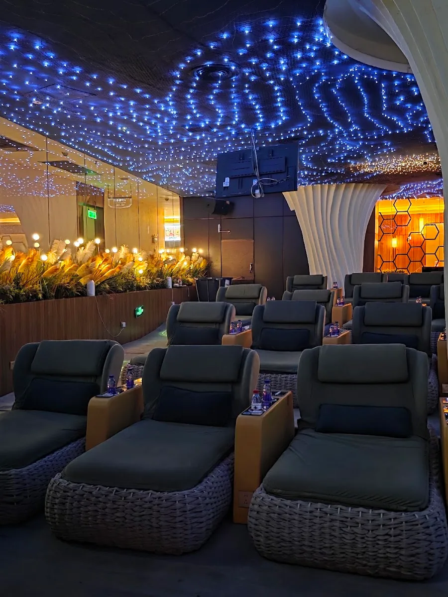 No.9 Spa Club