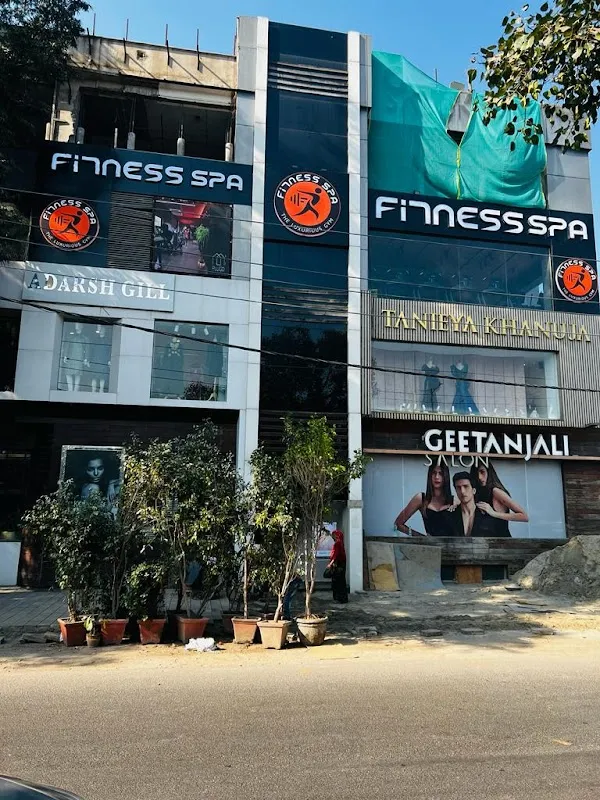 Fitness SPA | Luxury Gym in Defence Colony