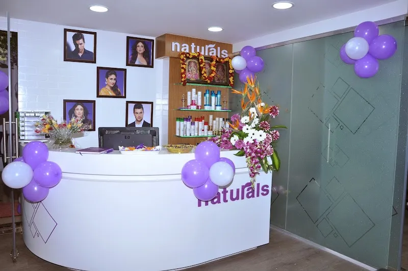 Naturals Salon & Spa Murugeshpallya