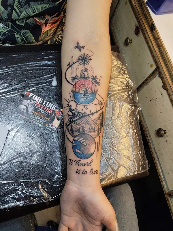 Fine line tattoos studio
