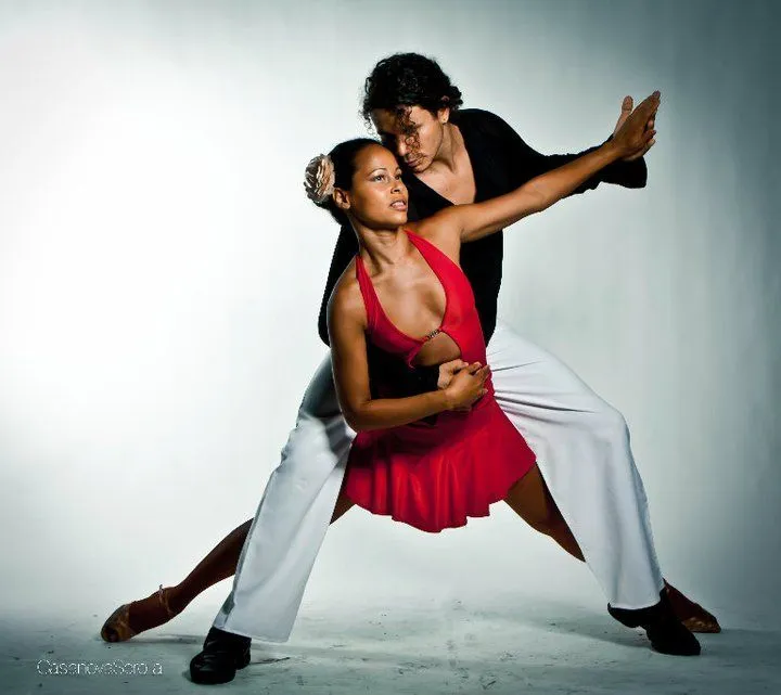 Tumbao Dance Studio