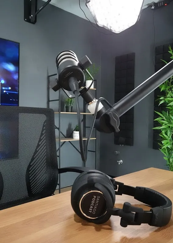 Santiago Podcast Estudio