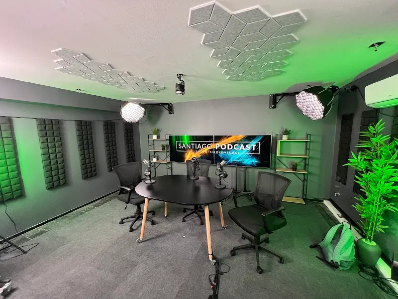 Santiago Podcast Estudio