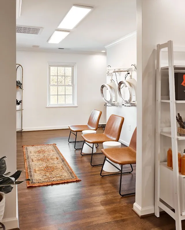 Salon Midtown — A Kyle Britt Salon