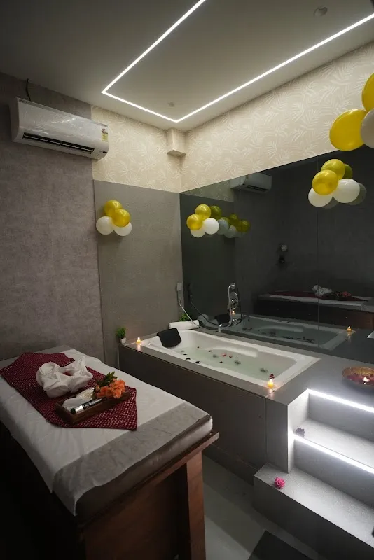Azurro Spa In vashi