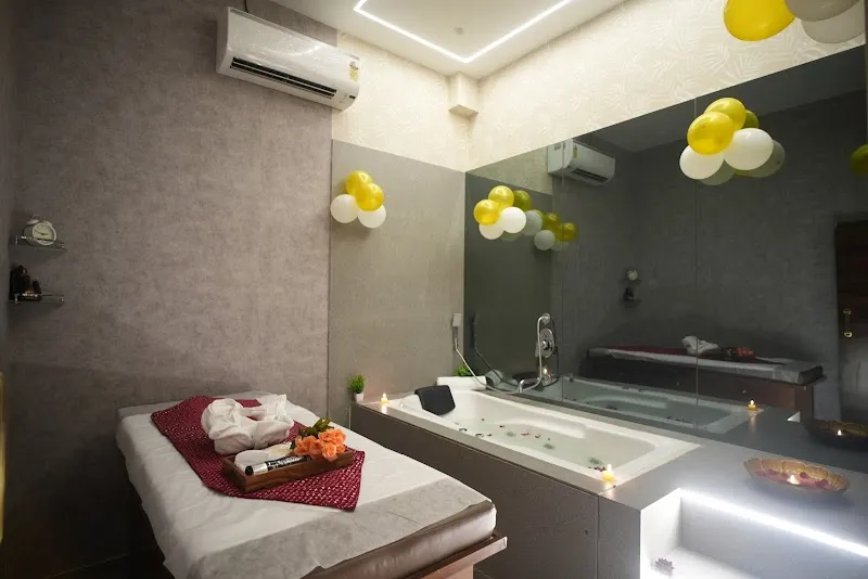 Azurro Spa In vashi