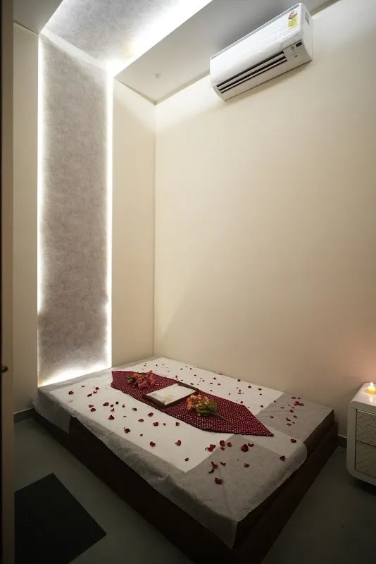 Azurro Spa In vashi