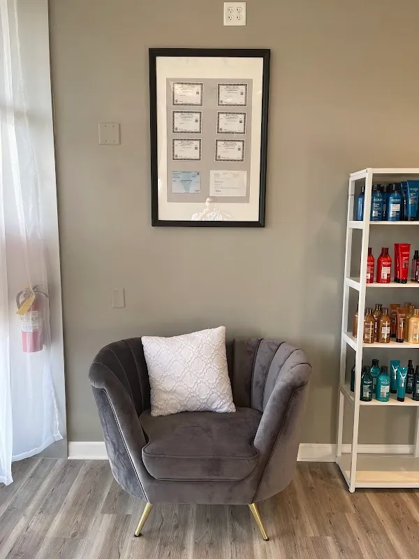 Vee Salon