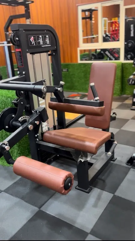 Coach Chandra the fitness studio