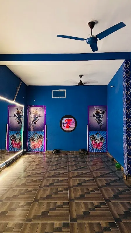 7 days Dance Studio