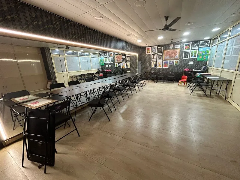 Amyra Art studio