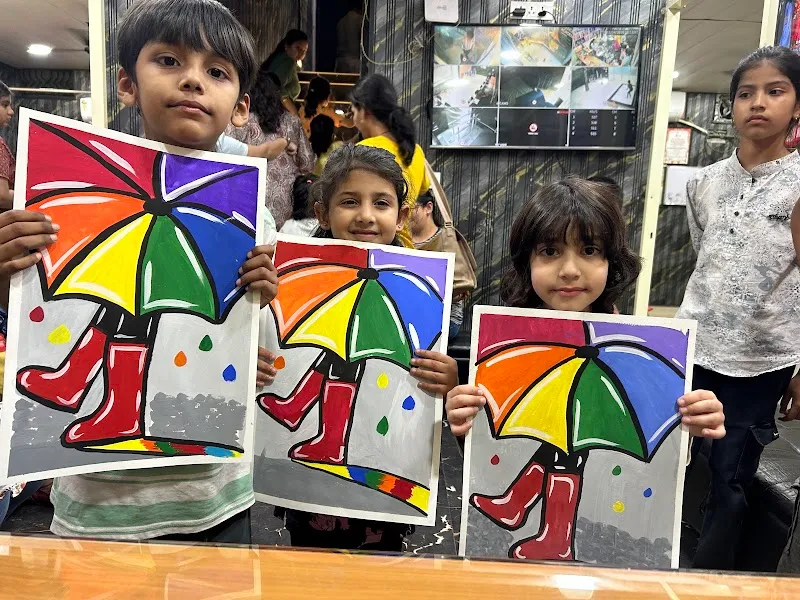 Amyra Art studio