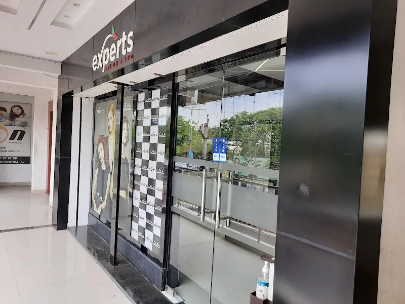Experts Salon (Family's Hair & Beauty Salon)