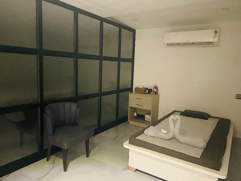 Amora luxury Spa