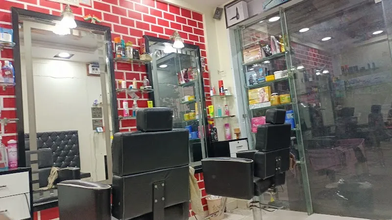 New Tip Top Saloon
