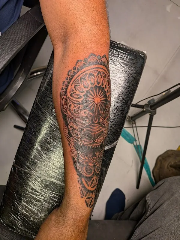 INK DROP TATTOO STUDIO