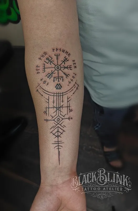 Blackblink Tattoo -Tattoo Shop! Institute for Tattoo Training Course in Delhi & Body piercing in Delhi
