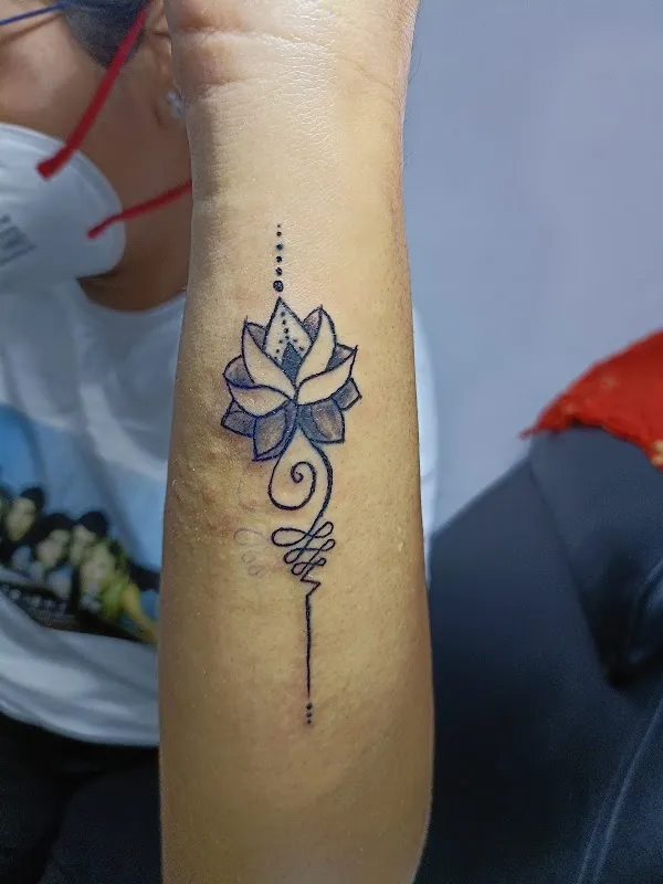 Gunjan tattoo studio