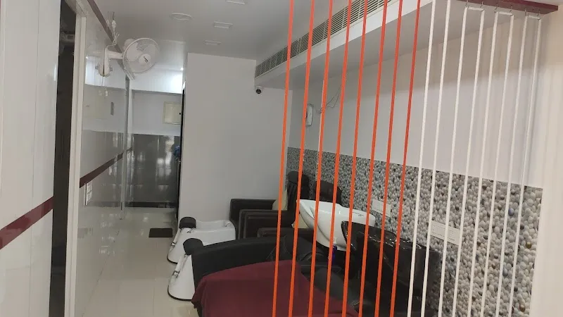 Royal touch spa&saloon