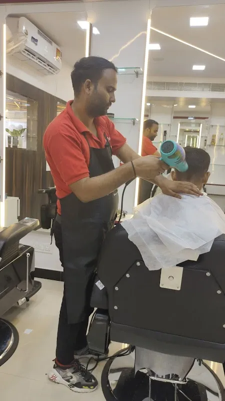 Royal touch spa&saloon