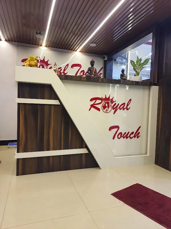 Royal touch spa&saloon
