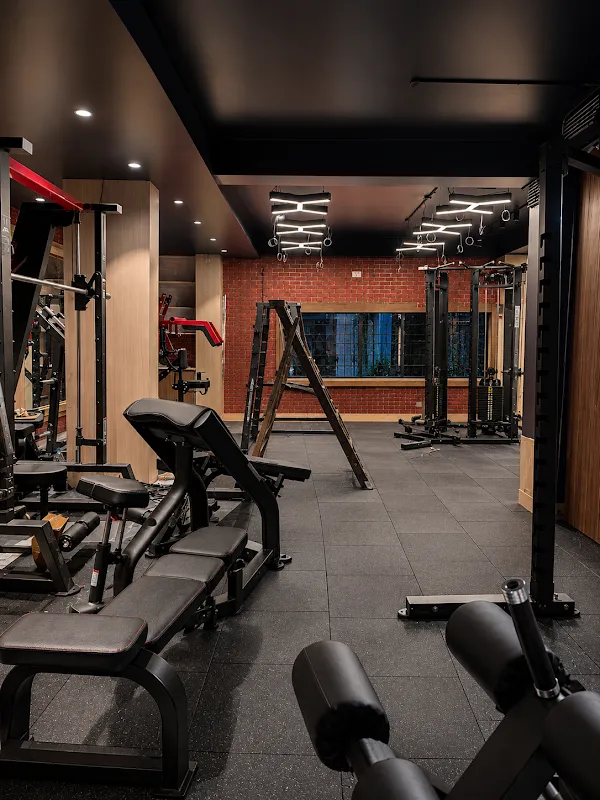KEEP-FIT PREMIUM FITNESS STUDIO