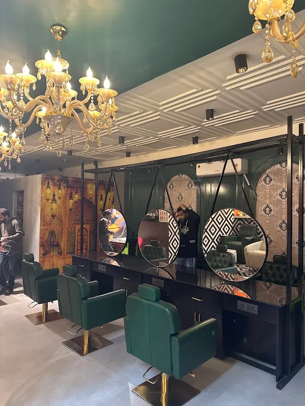 Vintage luxury salon