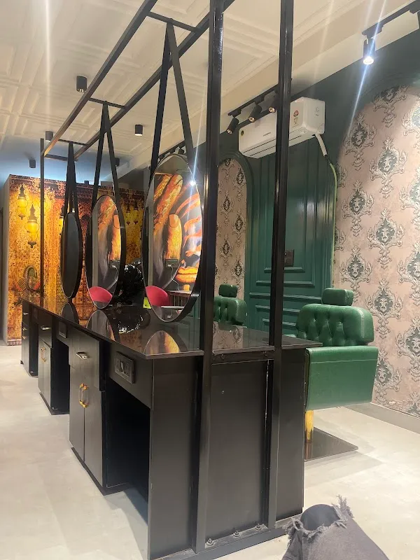 Vintage luxury salon