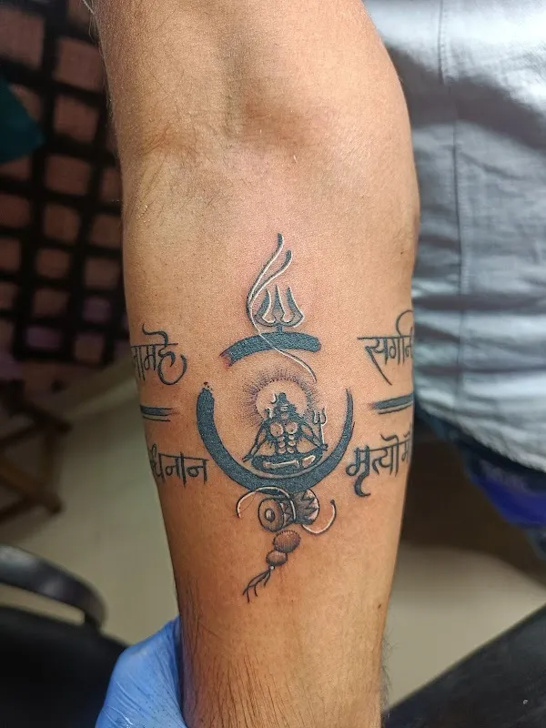 KKJ TATTOO ZONE