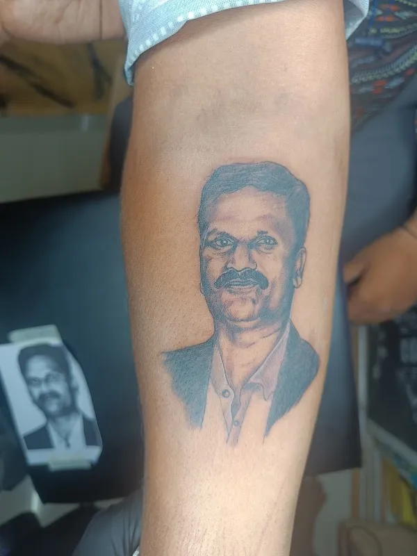 KKJ TATTOO ZONE