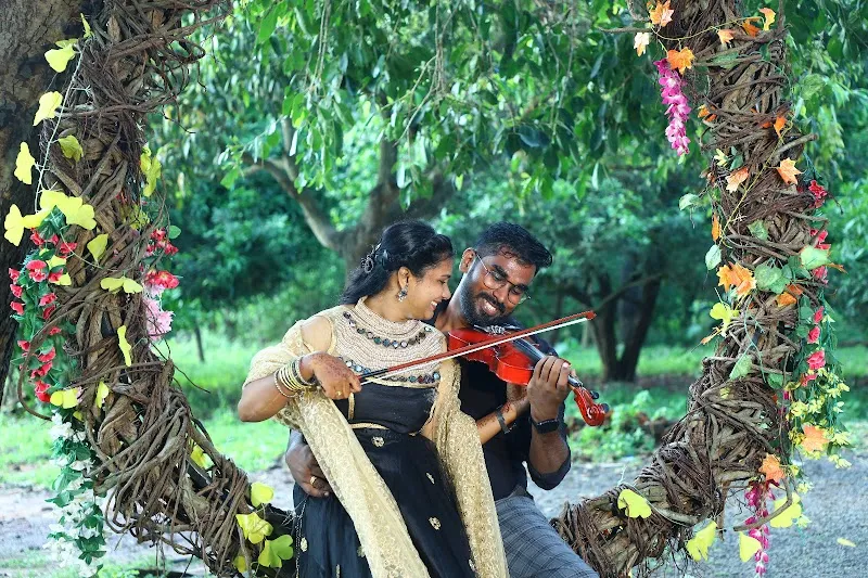 Tenneti Studio's