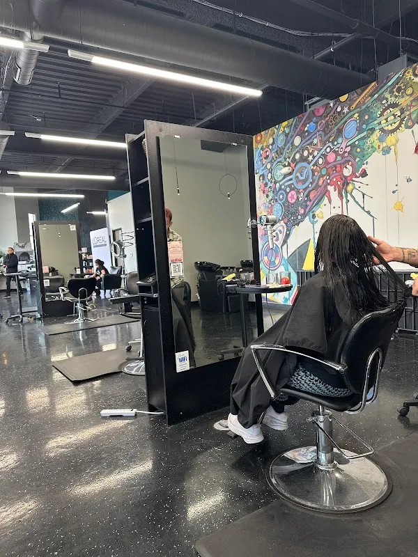 Salon Kreed