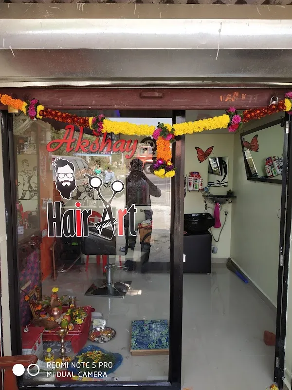 Akshay Hair Art